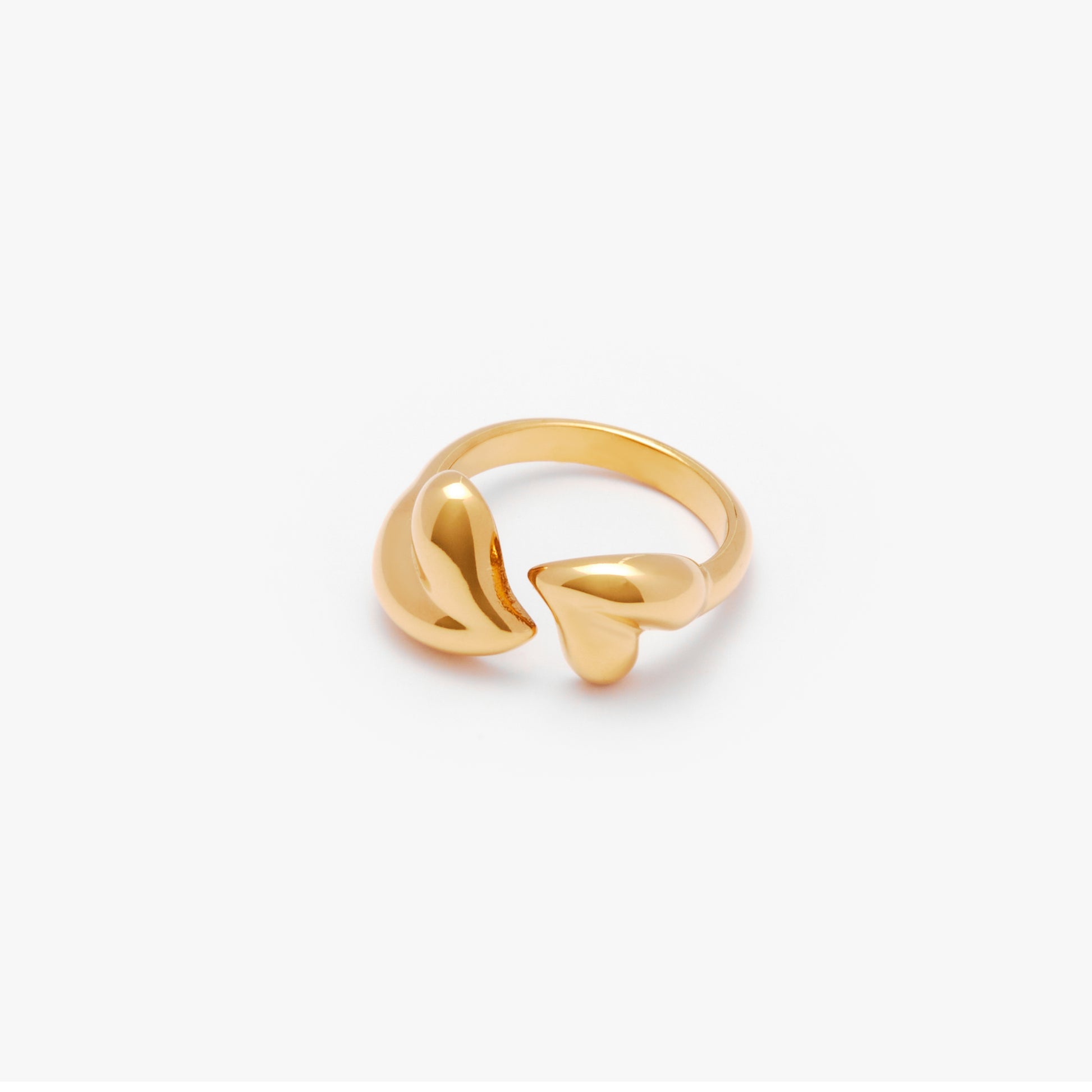 Daniella Ring