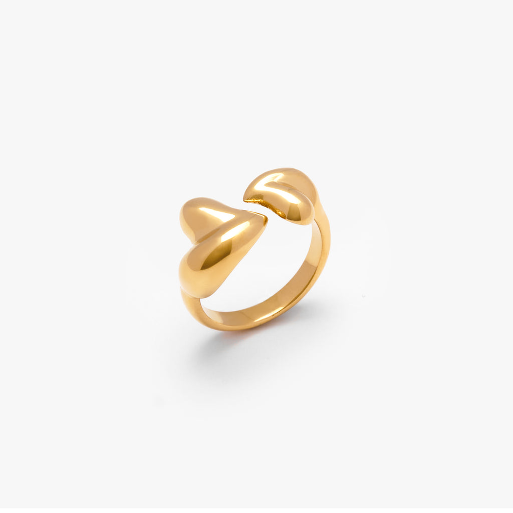 Daniella Ring